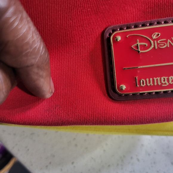 Backpack - Picture 4 of 7